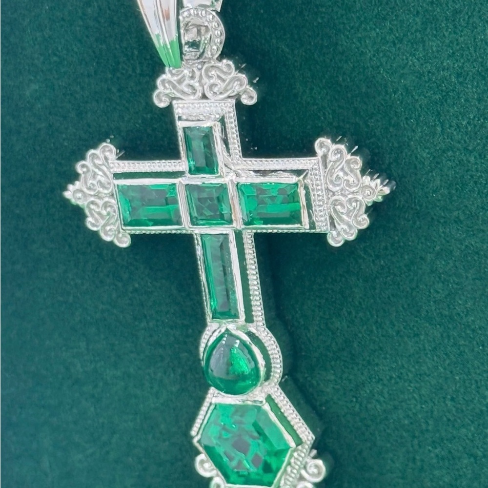 925 sterling silver atocha cross in emeralds